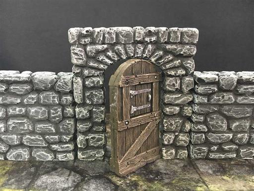 DUNGEON SPAIN: MARCO Y PUERTA