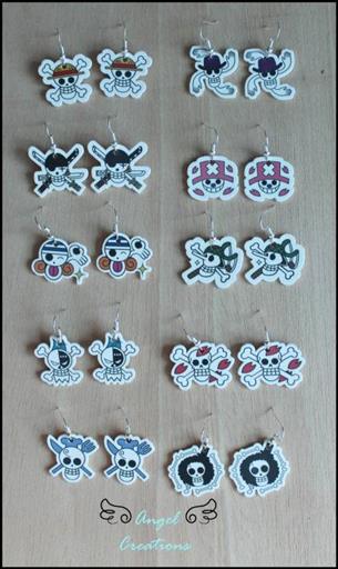ANGEL CREATIONS PAR PENDIENTES BANDERA ONE PIECE ANGEL CREATIONS PAR PENDIENTES BANDERA ONE PIECE