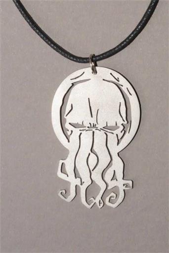 CTHULHU COLGANTE CON COLLAR CTHULHU CTHULHU COLGANTE CON COLLAR CTHULHU
