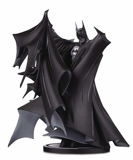 BATMAN ESTATUA 24 CM BATMAN UNIVERSO DC BLACK AND WHITE BY TODD MCFARLANE