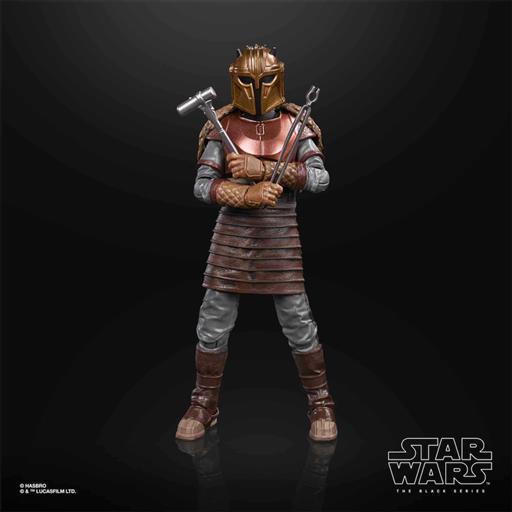 STAR WARS THE MANDALORIAN FIGURA 15 CM ARMORER MANDALORIAN BLACK SERIES RV